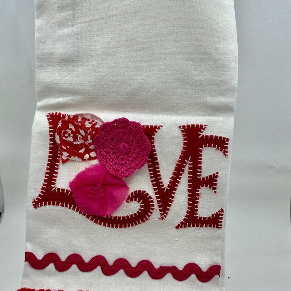 Love Kitchen Towel - Picture 6 of 7